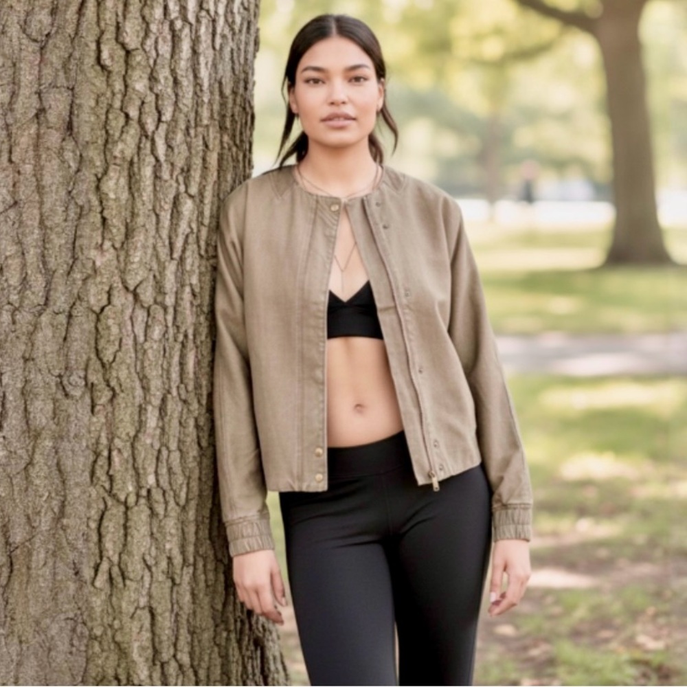 BDG Urban Outfitters Cropped Batwing Utility Jacket - Picture 6 of 15